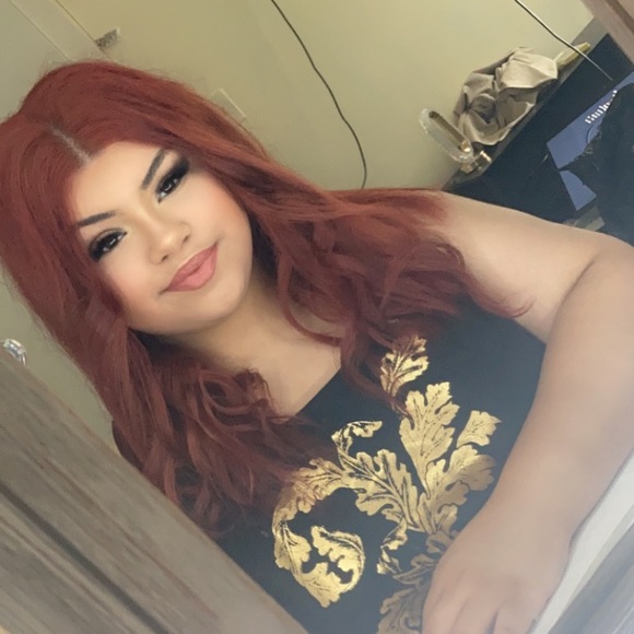 Meet your Posher, Marianna - Picture 1 of 1